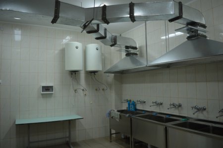 Шкільна їдальня