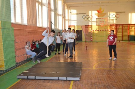 "Сокіл" ("Джура")