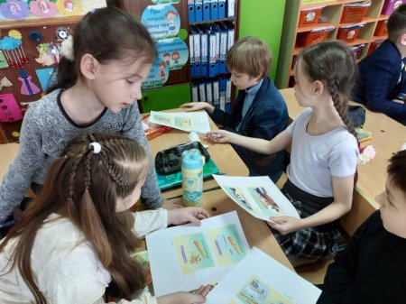 Онлайн-зустріч  з медпрацівниками та працівниками ДСНС. День рідної мови.