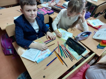 Онлайн-зустріч  з медпрацівниками та працівниками ДСНС. День рідної мови.