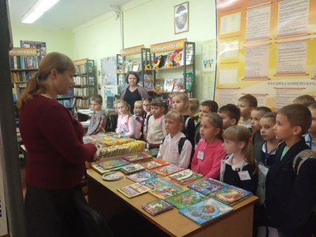 Знайомство з бібліотекою ліцею