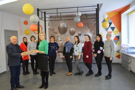 Цифрові девайси для ліцею