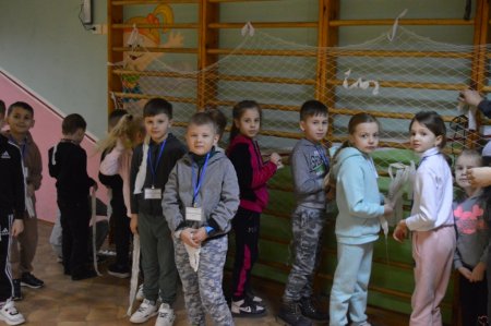 Юні волонтери