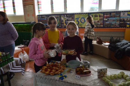 Благодійна ярмарка на підтримку ЗСУ