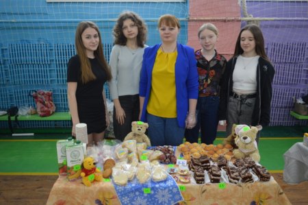 Благодійний ярмарок