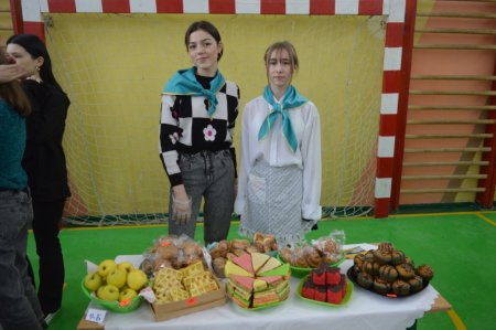 Благодійний ярмарок