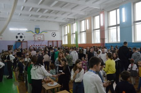 Благодійний ярмарок