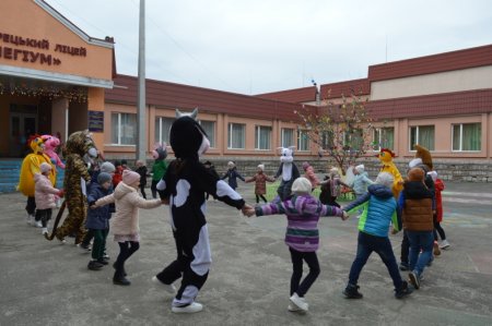 ІХ ВЕЛИКОДНІЙ ФЕСТИВАЛЬ