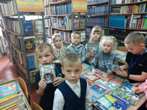 Знайомство зі шкільною бібліотекою
