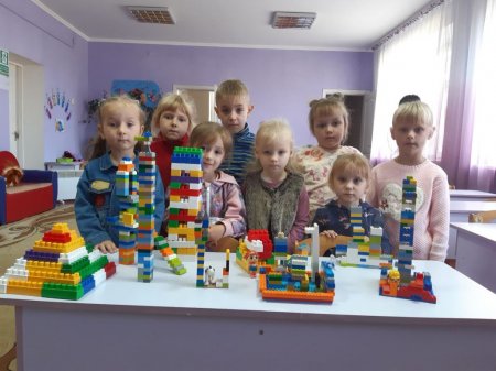 Гурток з LEGO конструювання