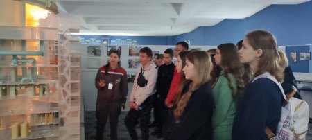 “ЯДЕРНА ШКОЛА РАЕС”