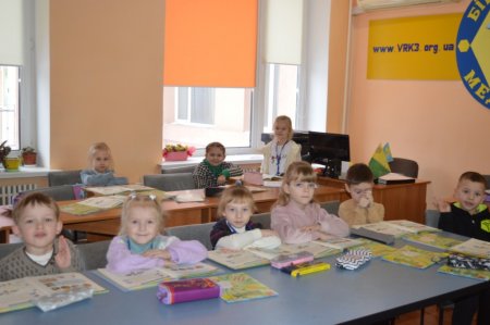 Уроки в кабінеті дистанційного навчання