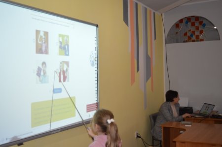 Уроки в кабінеті дистанційного навчання