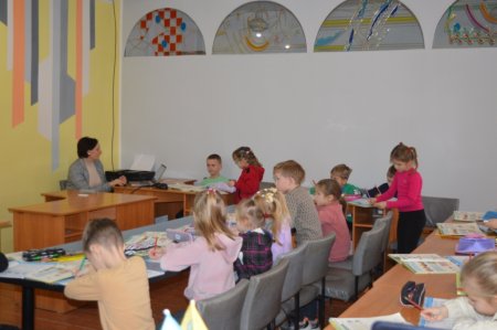Уроки в кабінеті дистанційного навчання