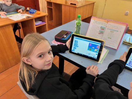 Уроки в кабінеті дистанційного навчання
