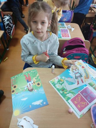 КОЛЬОРОВИЙ ТИЖДЕНЬ ПОЧАТКОВОЇ ШКОЛИ