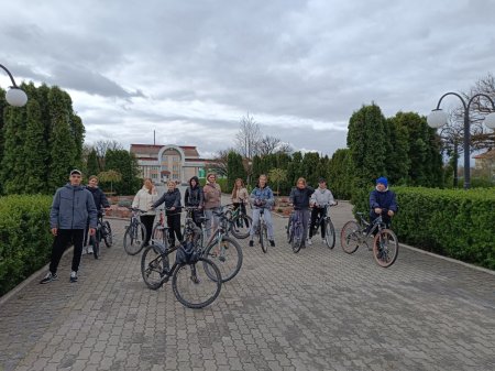 Велопробіг учнів 10-В та 7-Б класів