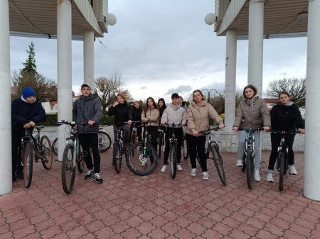 Велопробіг учнів 10-В та 7-Б класів