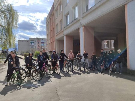 Велопробіг учнів 10-В та 7-Б класів