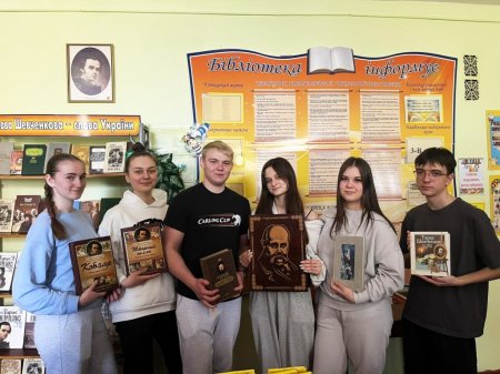 Слава Шевченкова – слава України.
