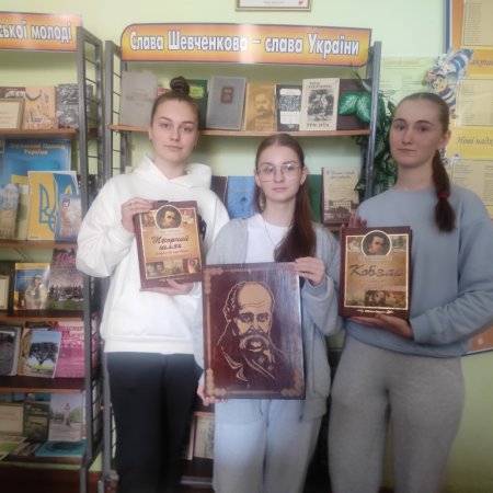 Слава Шевченкова – слава України.