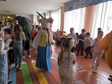 Підійшов до завершення тиждень початкових класів