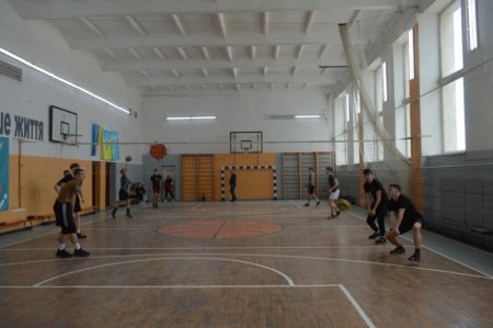 Підготовка до участі у змаганнях з волейболу