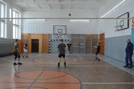 Підготовка до участі у змаганнях з волейболу