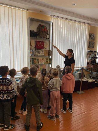 у шкільному музеї