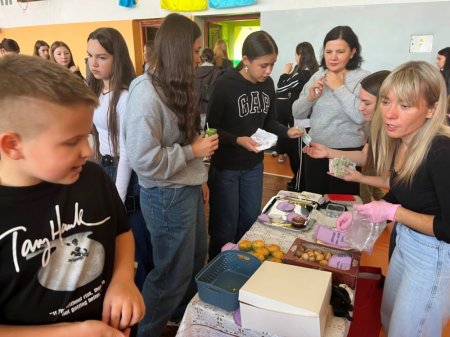 У ліцеї відзначили День захисників і захисниць України