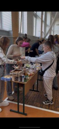 Благодійна Ярмарка у початковій школі