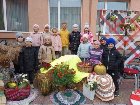 Ліцей у барвах осені