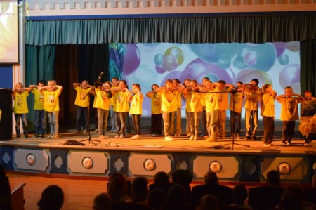 Фестиваль патріотичної пісні «Мелодія незламних»