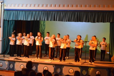 Фестиваль патріотичної пісні «Мелодія незламних»