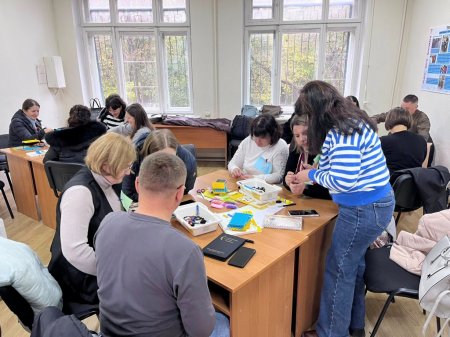 Наші педагоги впроваджують інновації: LEGO-тренінг для розвитку ключових компетентностей учнів!