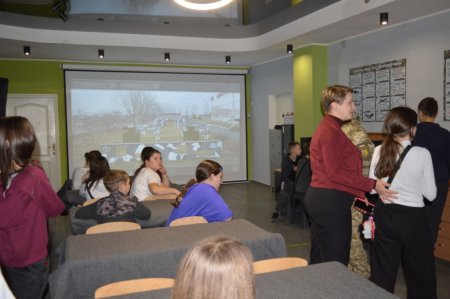 7-Б клас відкрив для себе сучасний простір «Захисту України»