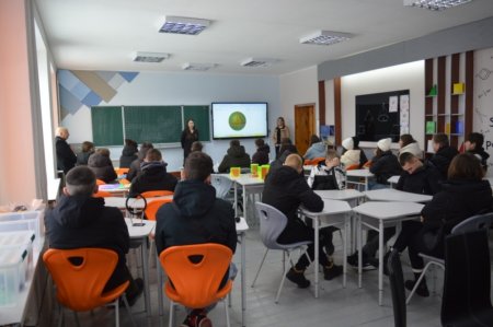 Профорієнтаційні зустрічі з дев’ятикласниками Володимирецької громади