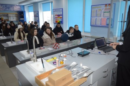 Профорієнтаційні зустрічі з дев’ятикласниками Володимирецької громади