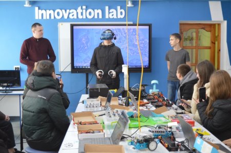 ПРОФОРІЄНТАЦІЙНА ЗУСТРІЧ З ДЕВ’ЯТИКЛАСНИКАМИ ВОЛОДИМИРЕЦЬКОЇ ГРОМАДИ