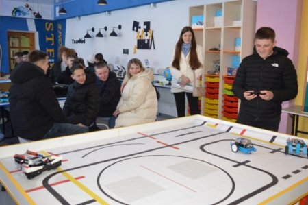 ПРОФОРІЄНТАЦІЙНА ЗУСТРІЧ З ДЕВ’ЯТИКЛАСНИКАМИ ВОЛОДИМИРЕЦЬКОЇ ГРОМАДИ