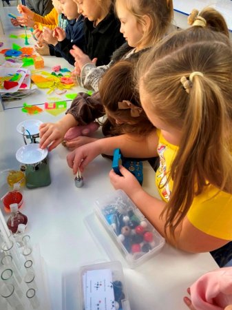 У ліцеї розпочалися уроки-екскурсії до STEM-лабораторії для учнів початкових класів